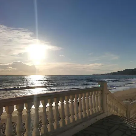 Appartamento ático Fresco Y Luminoso Con Aparcamiento Privado Nerja
