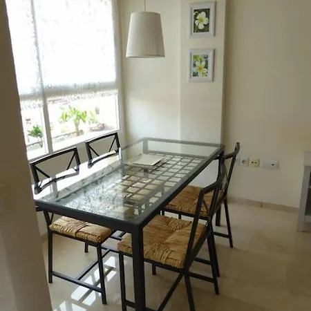 Apartment Atico Fresco Y Luminoso Con Aparcamiento Privado