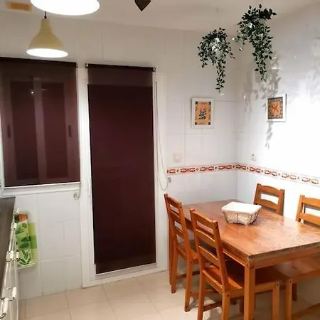 Atico Fresco Y Luminoso Con Aparcamiento Privado Апартаменты