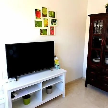 Atico Fresco Y Luminoso Con Aparcamiento Privado *