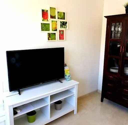 Atico Fresco Y Luminoso Con Aparcamiento Privado *