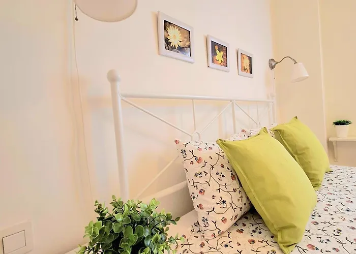 Atico Fresco Y Luminoso Con Aparcamiento Privado Apartmán